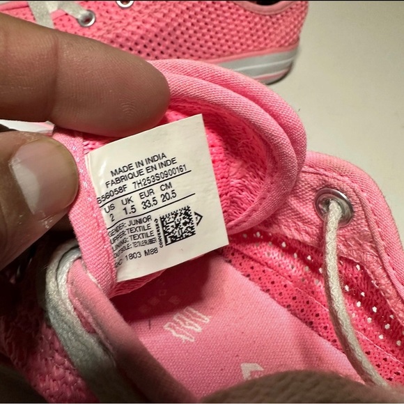 Converse Chuck Taylor All Star Mesh Sneaker Girls US Size 2 (656058F) 214 Box 25 - Picture 8 of 9